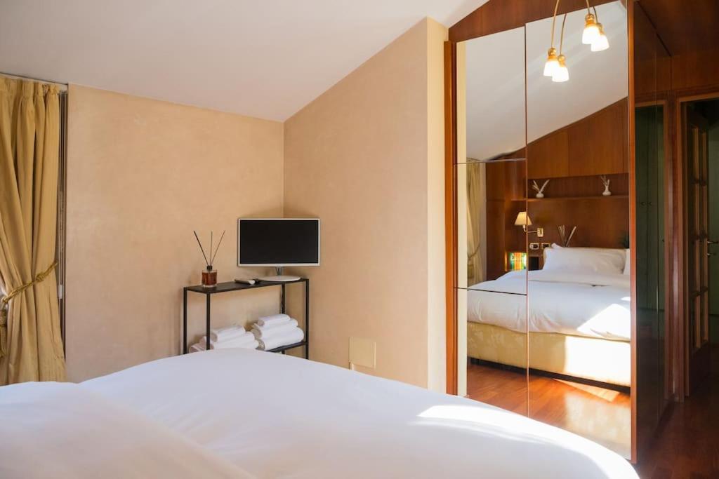 Apartament Carbonesi Luxury - Centro Storico Bolonia Zewnętrze zdjęcie