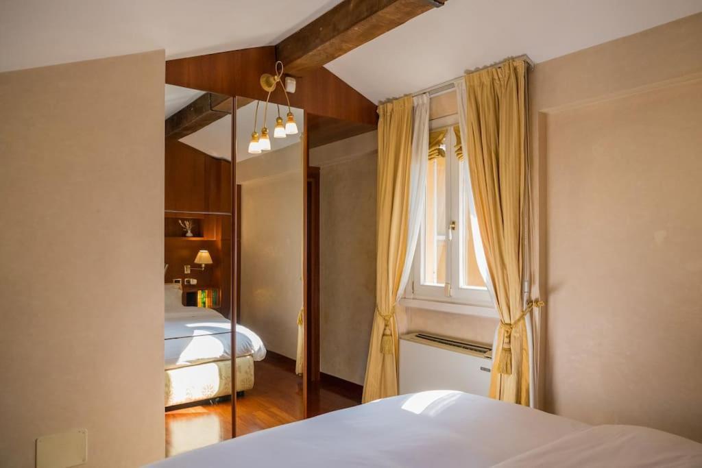 Apartament Carbonesi Luxury - Centro Storico Bolonia Zewnętrze zdjęcie